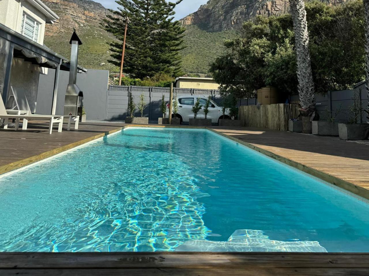 The Place Muizenberg Εξωτερικό φωτογραφία